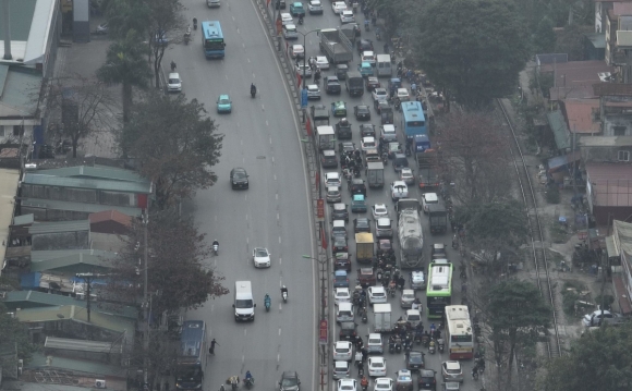 6 Nguoi Dan Linh Kinh Hanh Ly Roi Ha Noi Ve Que An Tet