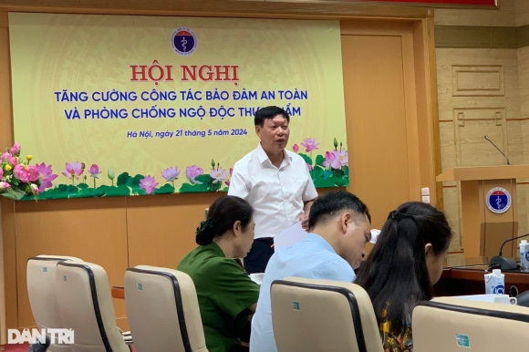 2 Ha Noi Hang Nghin Thuc Pham Troi Noi Ban Truoc Cong 2 Truong Hoc