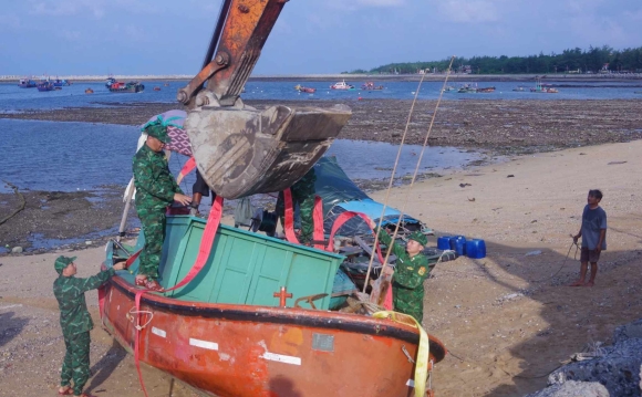 1 Viet Nam De Nghi Cac Nuoc Ho Tro Tau Thuyen Tru Tranh Bao Yagi